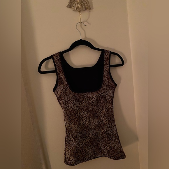 Leopard-Print Fleece Tank Top - Picture 1 of 3